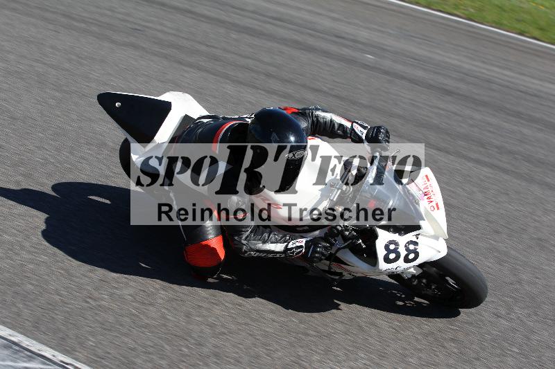 /Archiv-2022/07 16.04.2022 Speer Racing ADR/Gruppe rot/88